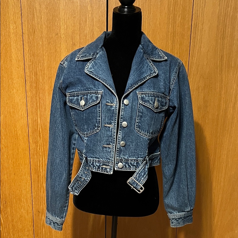 EUC VTG Y2K GAP denim bikers jacket.Sz. Med. but runs small.